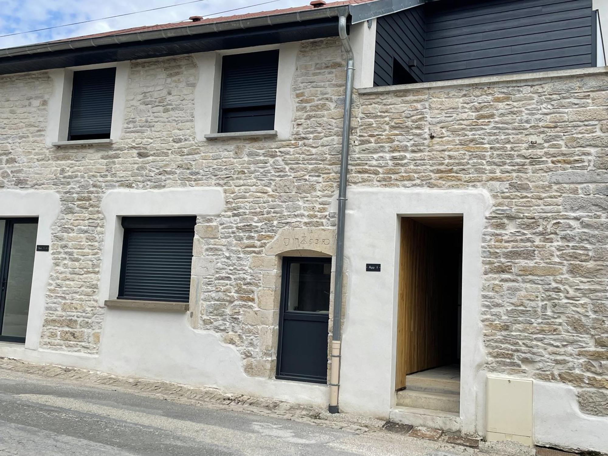 Appart-Hotel N 4 Calme Avec Terrasse, Wi-Fi Haut Debit, Petit-Dejeuner, Room-Service Et Parking Prive Chouzelot 외부 사진